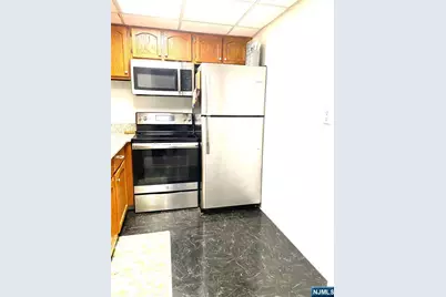 1111 River Road H21 #H21, Edgewater, NJ 07020 - Photo 5