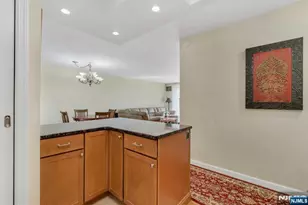 2000 Linwood Ave 22R, Fort Lee, NJ 07024 - Photo 5