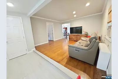 14 Garden Street, Ridgefield Park, NJ 07660 - Photo 3