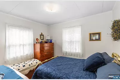 138 N 5th Street, Saddle Brook Township, NJ 07663 - Photo 7