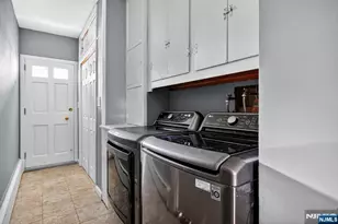 90 Suncrest Ave, North Haledon, NJ 07508 - Photo 13