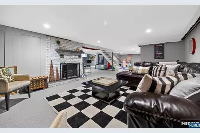 90 Suncrest Avenue, North Haledon, NJ 07508 - Photo 23