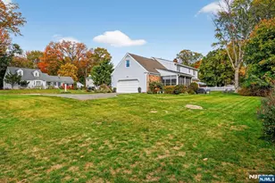 90 Suncrest Ave, North Haledon, NJ 07508 - Photo 27