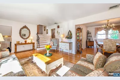 190 Meadowbrook Avenue, Wanaque, NJ 07465 - Photo 5