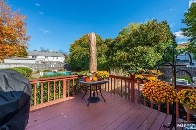 190 Meadowbrook Avenue, Wanaque, NJ 07465 - Photo 23