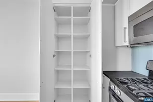 4 Beacon 800, Jersey City, NJ 07304 - Photo 17