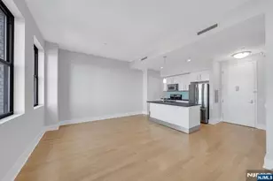 4 Beacon 800, Jersey City, NJ 07304 - Photo 9