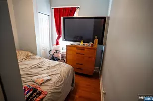 196 Hayward Pl, Wallington, NJ 07057 - Photo 9
