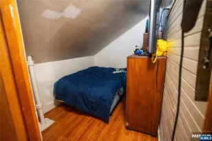 196 Hayward Pl, Wallington, NJ 07057 - Photo 13