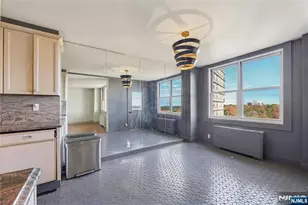 2200 N Central Road 10 J, Fort Lee, NJ 07024 - Photo 13