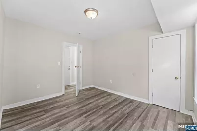 171 Milford Avenue, Newark, NJ 07108 - Photo 9