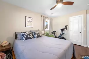 1068 Fairview Ln, Fort Lee, NJ 07024 - Photo 25