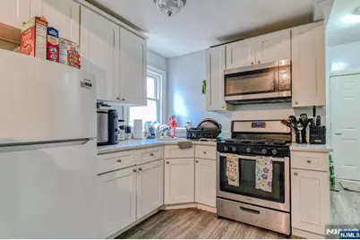 234 Halsted Street, East Orange, NJ 07018 - Photo 5