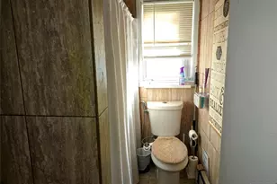 56 Dewitt Ave, Belleville, NJ 07109 - Photo 9