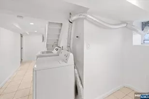 46 Garden Pl, Edgewater, NJ 07020 - Photo 29