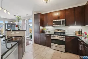 4403 Riverview Ave 403, Englewood, NJ 07631 - Photo 15