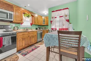 14 Hewitt Ave, Belleville, NJ 07109 - Photo 21