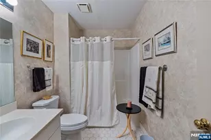 25 Mayer Dr, Clifton, NJ 07012 - Photo 25