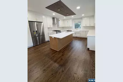 17 Mountain Drive, West Orange Township, NJ 07052 - Photo 9