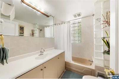 413 76th Street, North Bergen, NJ 07047 - Photo 13