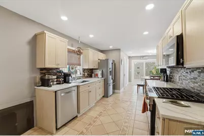 486 Devon Street, Kearny, NJ 07032 - Photo 13