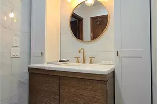 101 Glen Ave, Paramus, NJ 07652 - Photo 9