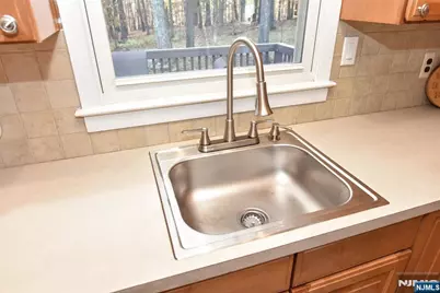 247 Rafkind Road, Bloomingdale, NJ 07403 - Photo 11