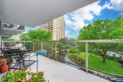 6050 Boulevard East 3E #3E, West New York, NJ 07093 - Photo 21