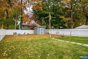 174 Manhattan Ave, Teaneck Township, NJ 07666 - Photo 33