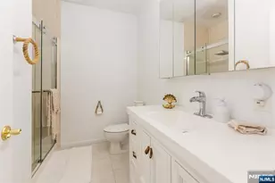 351 Broad Street 405, Elizabeth, NJ 07202 - Photo 19