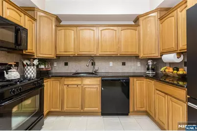 351 Broad Street 405 #405, Elizabeth, NJ 07202 - Photo 11