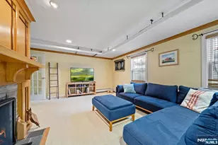 70 Highland Ave, Midland Park, NJ 07432 - Photo 27