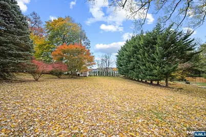 70 Highland Avenue, Midland Park, NJ 07432 - Photo 33