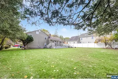 50 Carlson Court, Closter, NJ 07624 - Photo 9