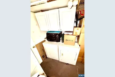 313 Central Avenue, East Newark, NJ 07029 - Photo 11