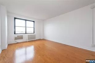 500 Central Ave 717, Union City, NJ 07087 - Photo 15