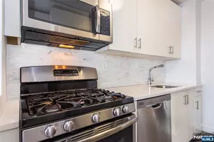 500 Central Ave 717, Union City, NJ 07087 - Photo 11