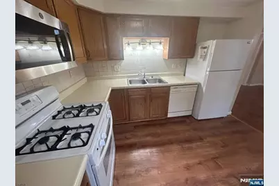55 2nd Street 2 #2, South Orange, NJ 07079 - Photo 3