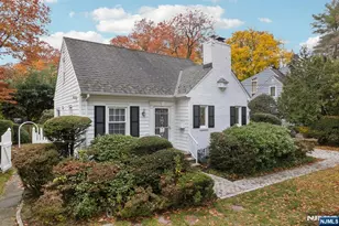 54 Oak Ave, Tenafly, NJ 07670 - Photo 3