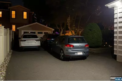 290 Columbia Avenue, Fort Lee, NJ 07024 - Photo 25