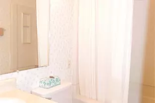 453 Liberty Street 14, Little Ferry, NJ 07643 - Photo 9