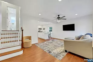 384 Mountain Ave, Washington Township, NJ 07676 - Photo 3