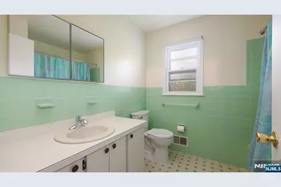 37 Filmore Avenue, Livingston, NJ 07039 - Photo 19