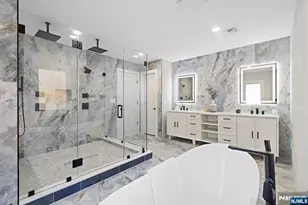 187 Brookfield Ave, Paramus, NJ 07652 - Photo 13