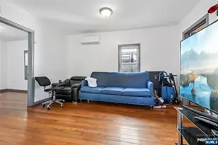 99 Alexander St, Newark, NJ 07106 - Photo 23