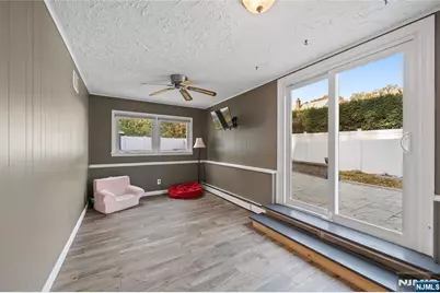 156 Margaret Avenue, Nutley, NJ 07110 - Photo 19