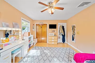 156 Margaret Avenue, Nutley, NJ 07110 - Photo 13