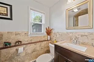 156 Margaret Ave, Nutley, NJ 07110 - Photo 17