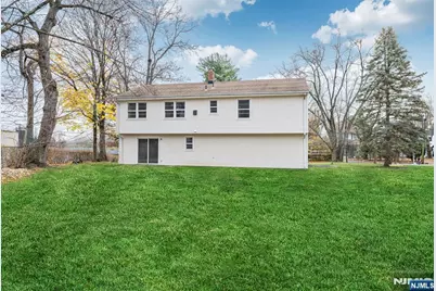 415 Goffle Road, Wyckoff Township, NJ 07481 - Photo 27