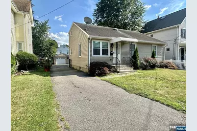 13 Jersey Avenue, Mahwah, NJ 07430 - Photo 3